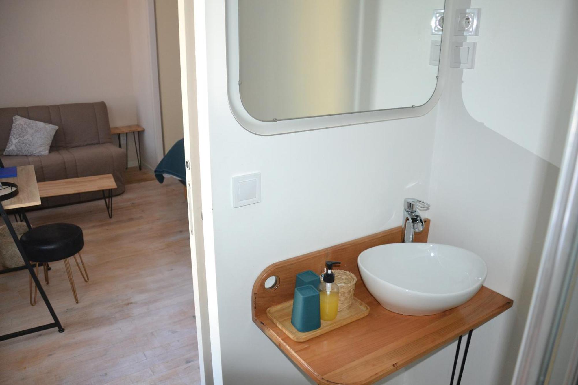 Le Colibri Bleu Bed and Breakfast Argeliers Buitenkant foto