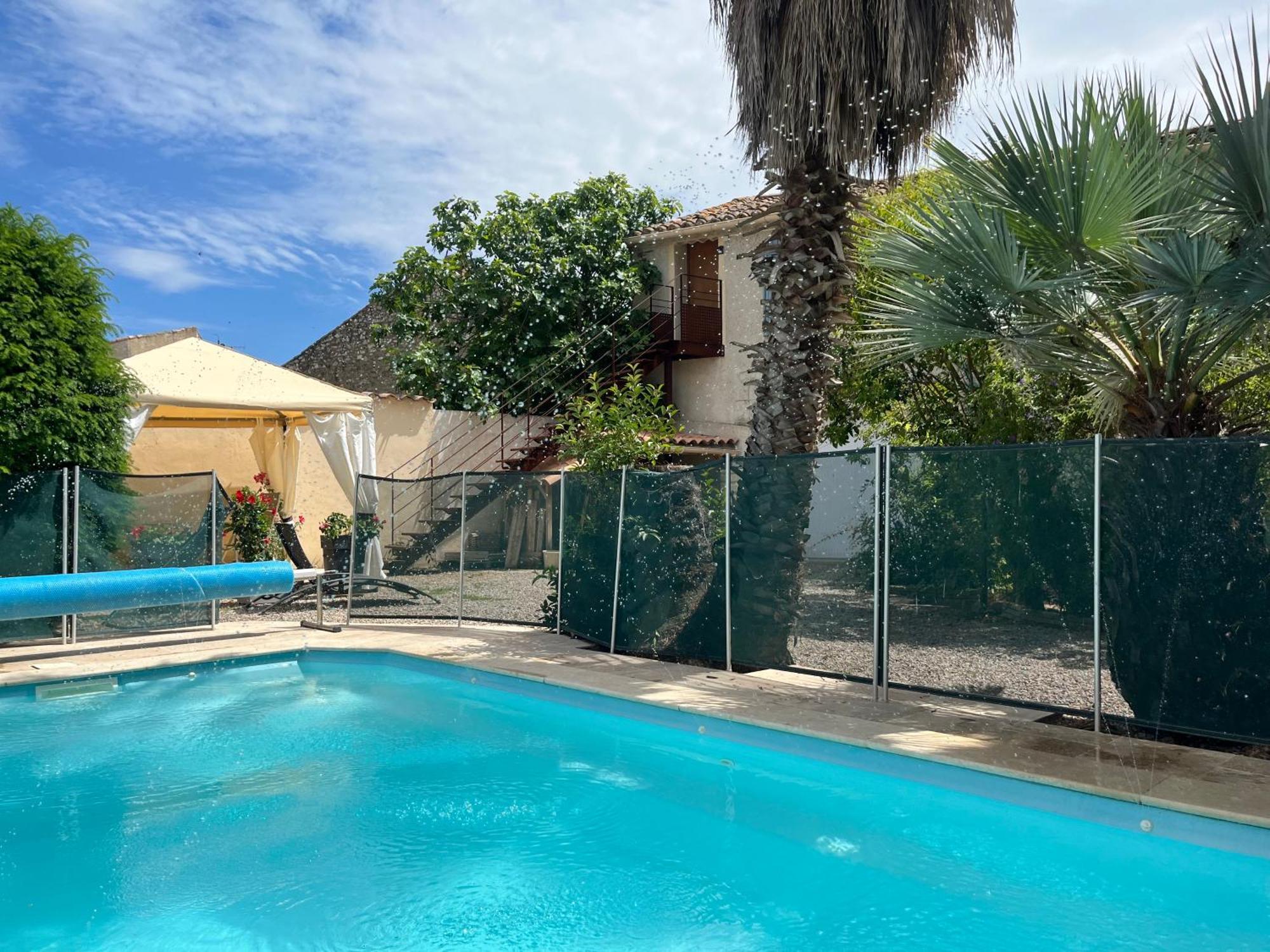 Le Colibri Bleu Bed and Breakfast Argeliers Buitenkant foto